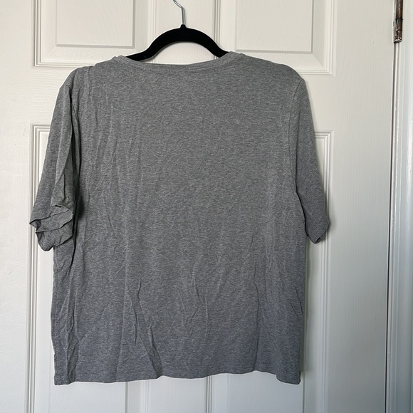 Aritzia Wilfred Free Pocket Tee - Picture 2 of 3